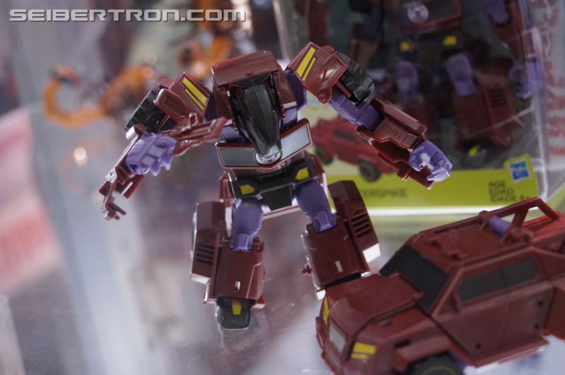 SDCC 2016 - Preview Night: Robots In Disguise