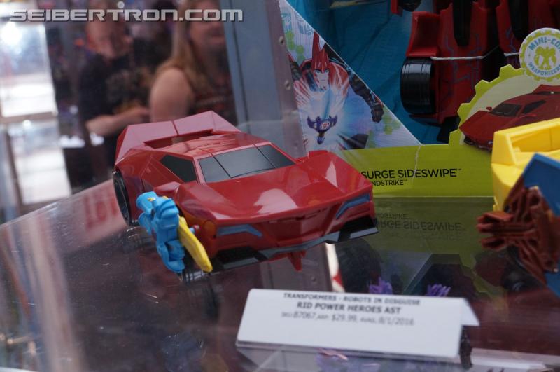 SDCC 2016: Preview Night: Robots In Disguise - Transformers Event: Robots In Disguise 053