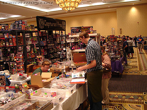 BotCon 2006: Dealer Room - Transformers Event: