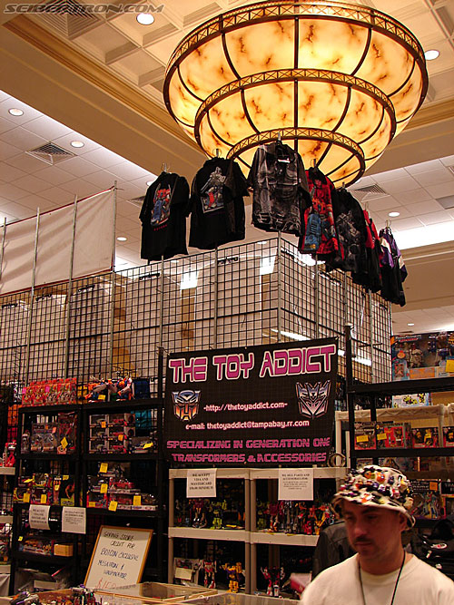 BotCon 2006: Dealer Room - Transformers Event: