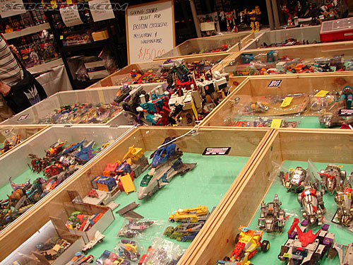 BotCon 2006: Dealer Room - Transformers Event: