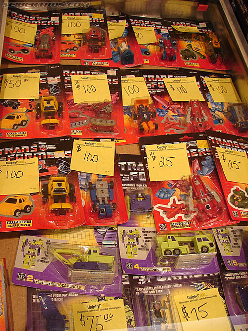 BotCon 2006: Dealer Room - Transformers Event: