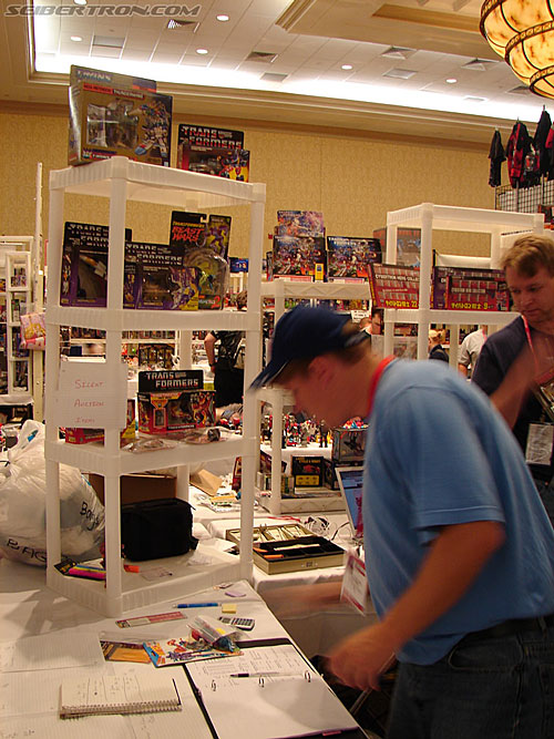 BotCon 2006: Dealer Room - Transformers Event: