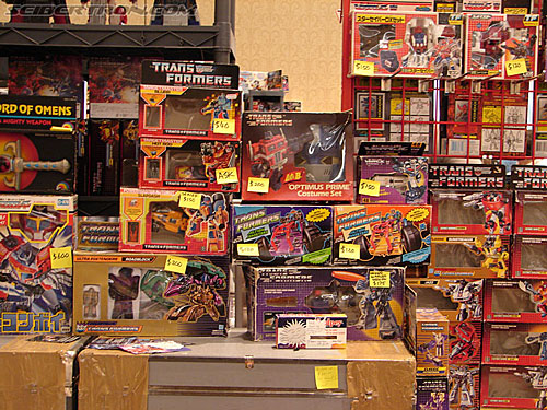 BotCon 2006: Dealer Room - Transformers Event: