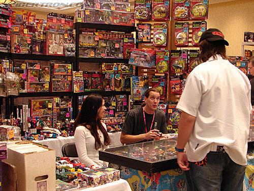 BotCon 2006: Dealer Room - Transformers Event: