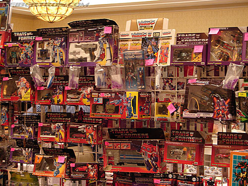 BotCon 2006: Dealer Room - Transformers Event: