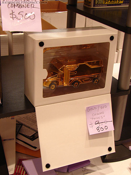BotCon 2006: Dealer Room - Transformers Event: