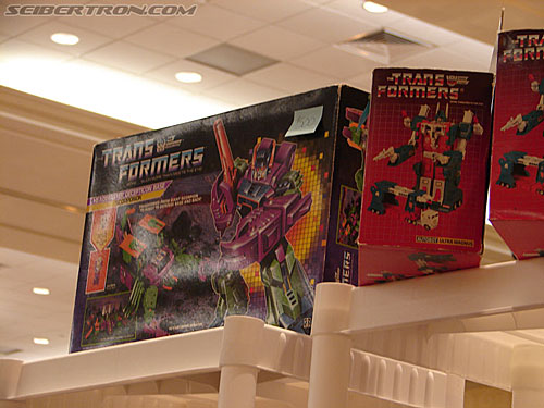 BotCon 2006: Dealer Room - Transformers Event: