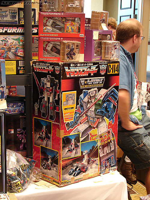 BotCon 2006: Dealer Room - Transformers Event: