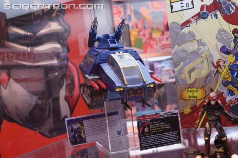 SDCC 2016: Preview Night: SDCC 2016 Transformers Exclusives - Transformers Event: Sdcc Exclusives 009