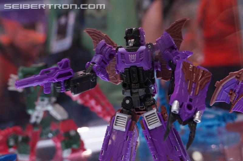 SDCC 2016 - Preview Night: Titans Return