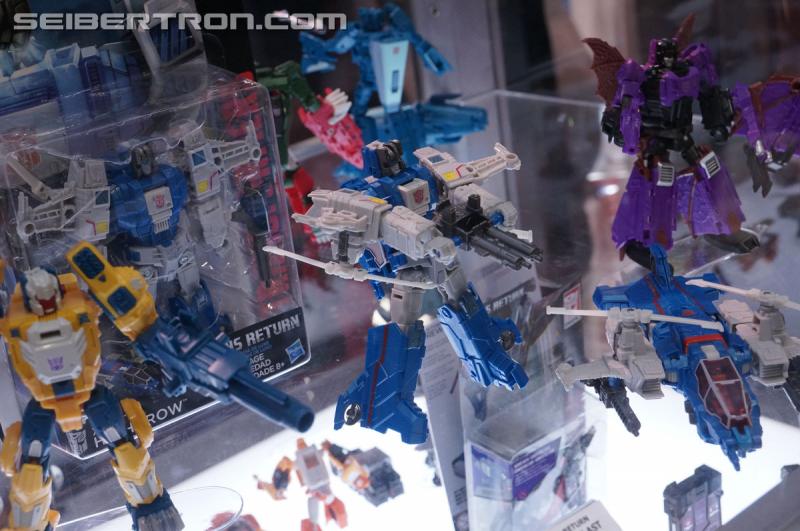 SDCC 2016: Preview Night: Titans Return - Transformers Event: Titans Return 064