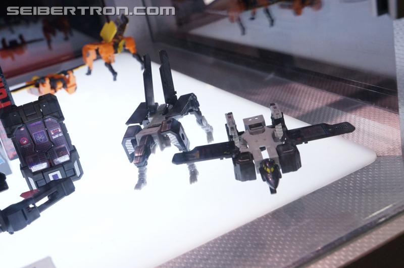 SDCC 2016: Preview Night: Titans Return - Transformers Event: Titans Return 066