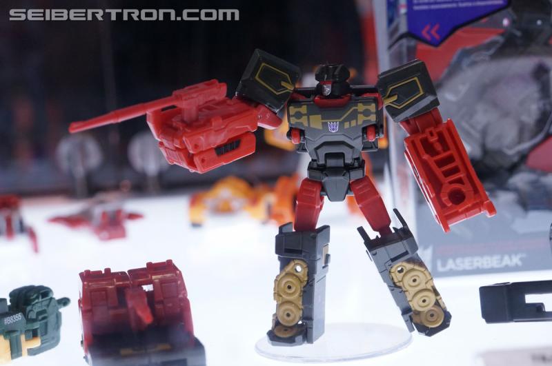 SDCC 2016: Preview Night: Titans Return - Transformers Event: Titans Return 076