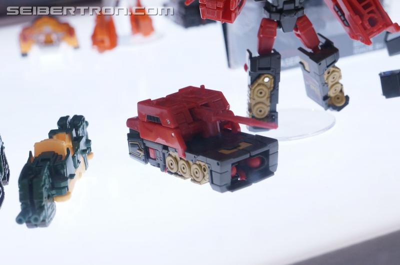 SDCC 2016: Preview Night: Titans Return - Transformers Event: Titans Return 077