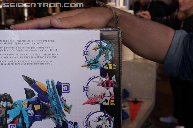 SDCC 2016: Hasbro Press Event: Combiner Wars Liokaiser - Transformers Event: Liokaiser 039