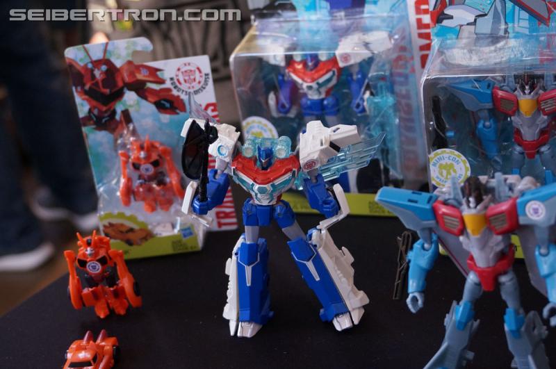SDCC 2016: Hasbro Press Event: Robots In Disguise - Transformers Event: Robots In Disguise 014