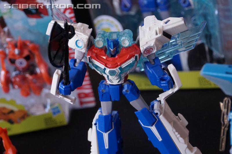 SDCC 2016: Hasbro Press Event: Robots In Disguise - Transformers Event: Robots In Disguise 016