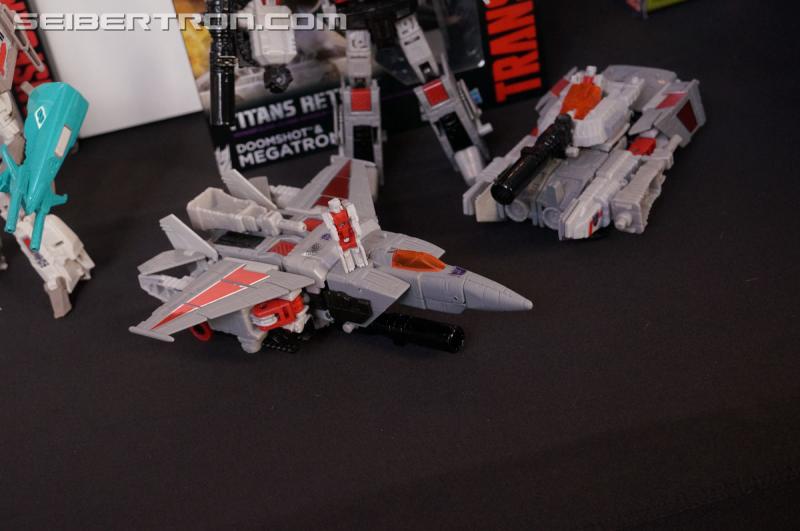 SDCC 2016: Hasbro Press Event: Titans Return - Transformers Event: Titans Return 007