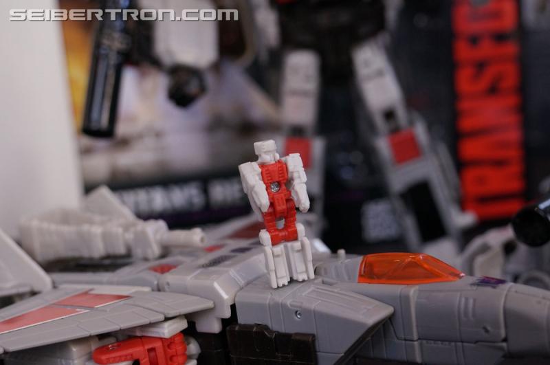 SDCC 2016 - Hasbro Press Event: Titans Return