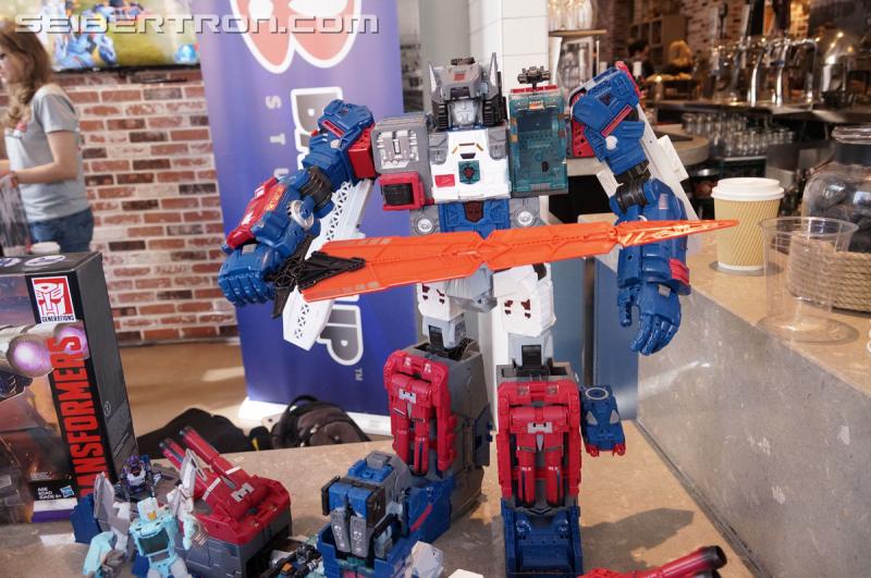 SDCC 2016: Hasbro Press Event: Titans Return - Transformers Event: Titans Return 094