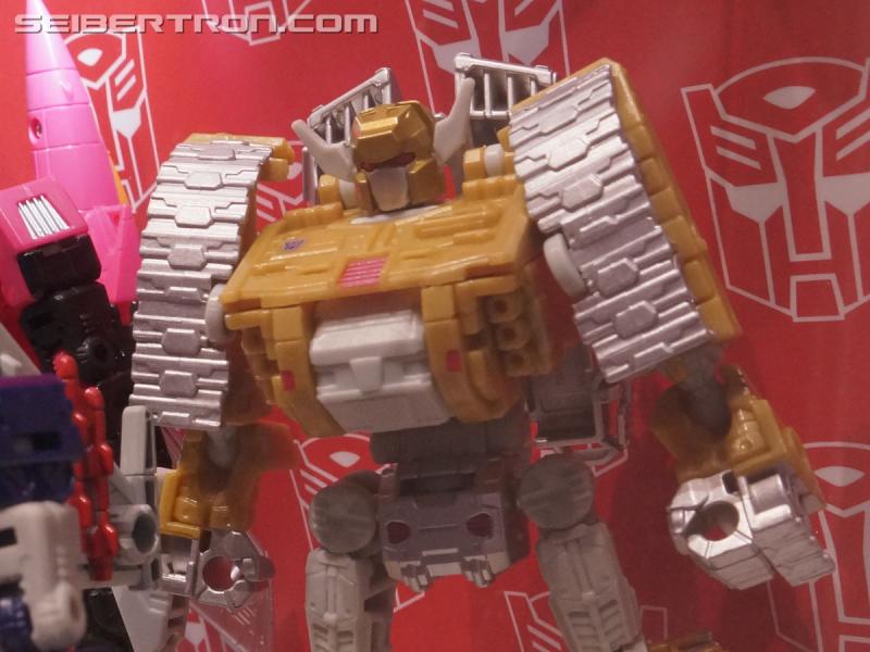 SDCC 2016: SDCC Reveals (aka Hasbro Press Event reveals at SDCC booth) - Transformers Event: DSC02234a