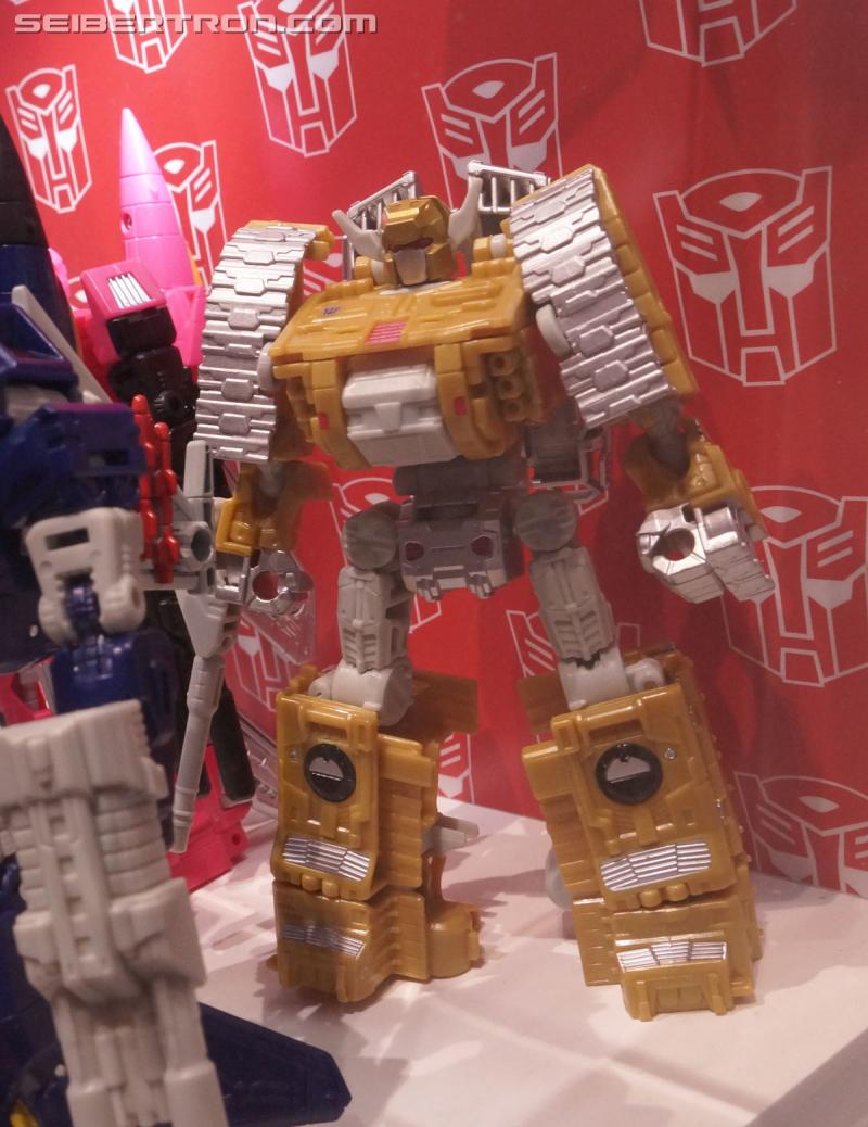 SDCC 2016: SDCC Reveals (aka Hasbro Press Event reveals at SDCC booth) - Transformers Event: DSC02235a