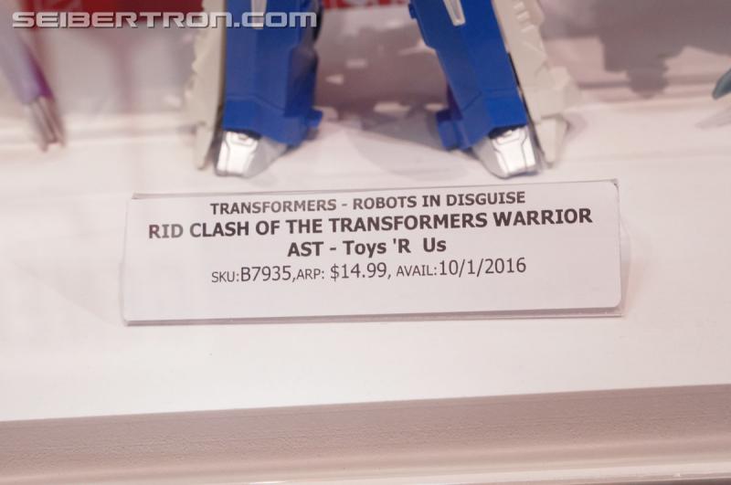 SDCC 2016: SDCC Reveals (aka Hasbro Press Event reveals at SDCC booth) - Transformers Event: DSC02256