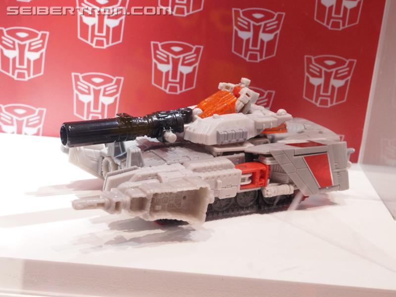SDCC 2016: SDCC Reveals (aka Hasbro Press Event reveals at SDCC booth) - Transformers Event: DSC02269