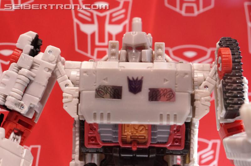 SDCC 2016: SDCC Reveals (aka Hasbro Press Event reveals at SDCC booth) - Transformers Event: DSC02274