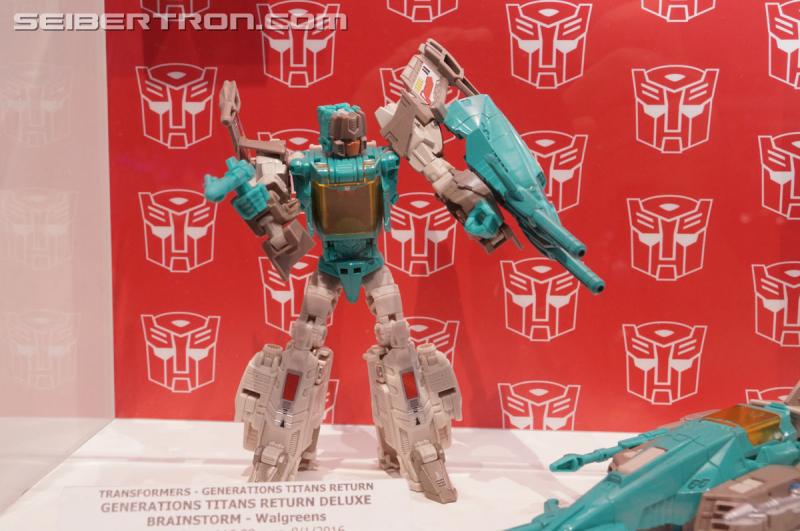 SDCC 2016: SDCC Reveals (aka Hasbro Press Event reveals at SDCC booth) - Transformers Event: DSC02282