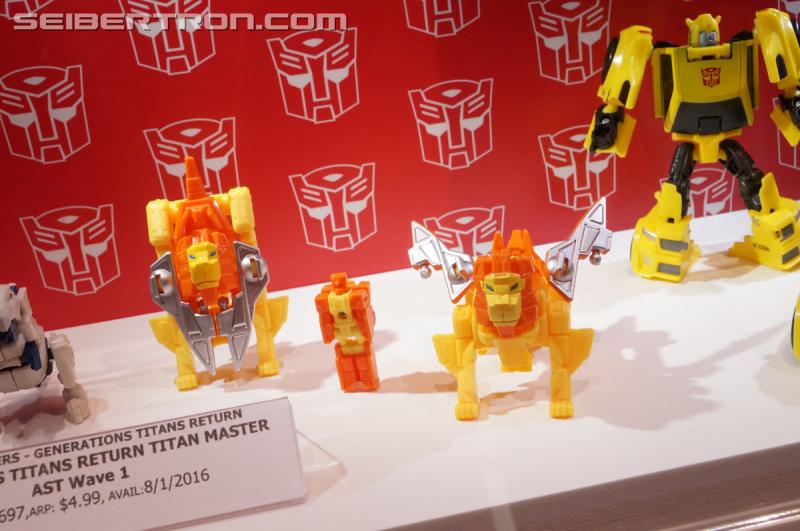 SDCC 2016: SDCC Reveals (aka Hasbro Press Event reveals at SDCC booth) - Transformers Event: DSC02296