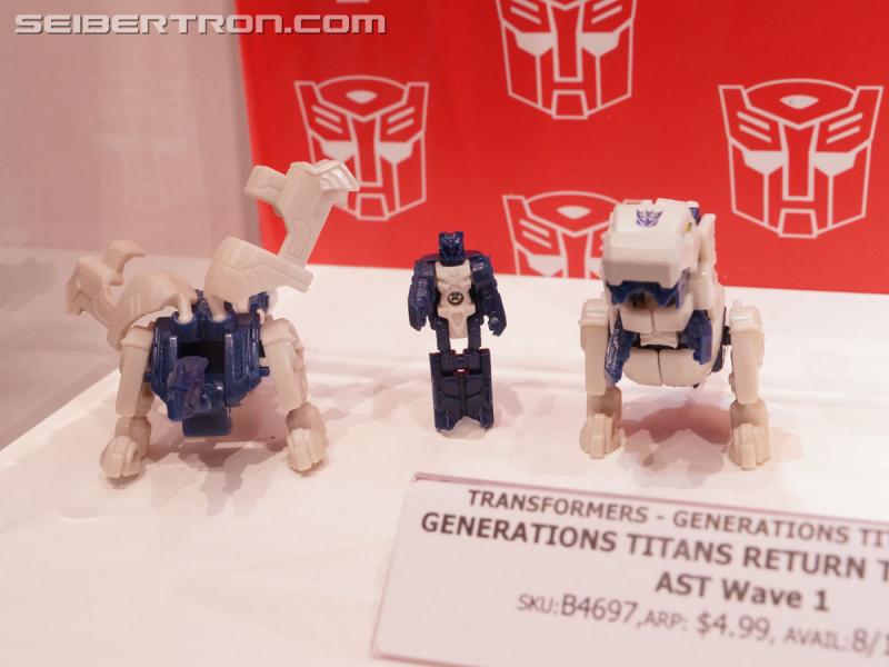 SDCC 2016: SDCC Reveals (aka Hasbro Press Event reveals at SDCC booth) - Transformers Event: DSC02298
