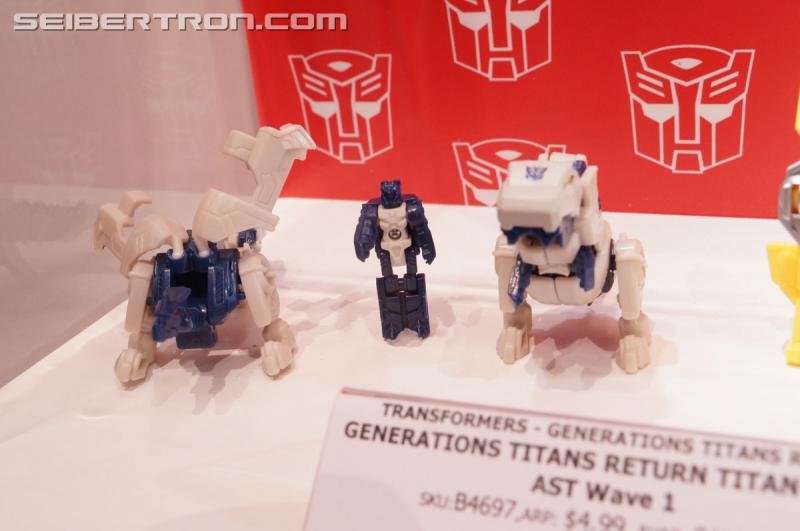 SDCC 2016: SDCC Reveals (aka Hasbro Press Event reveals at SDCC booth) - Transformers Event: DSC02299