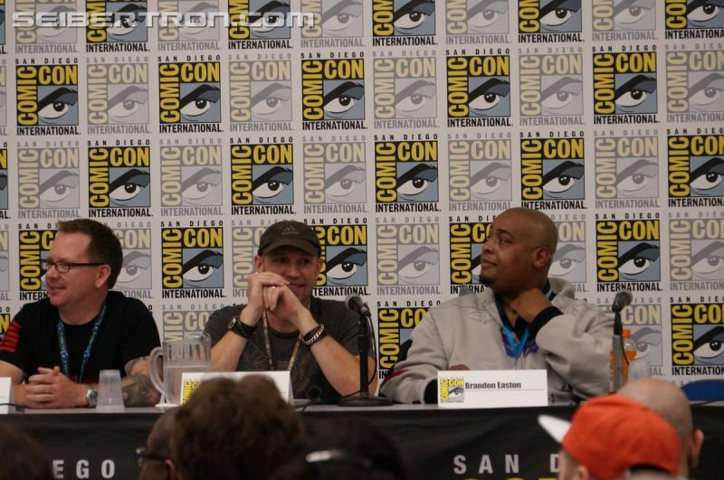 SDCC 2016: "IDW and Hasbro: The Revolution is Now" Gallery - Transformers Event: DSC02325