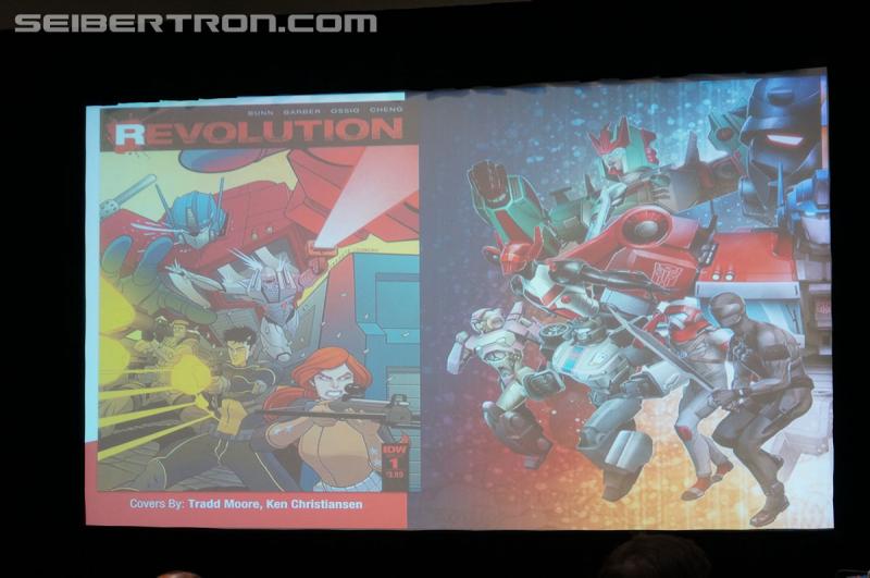 SDCC 2016: "IDW and Hasbro: The Revolution is Now" Gallery - Transformers Event: DSC02334