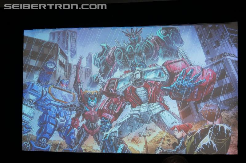 SDCC 2016: "IDW and Hasbro: The Revolution is Now" Gallery - Transformers Event: DSC02351