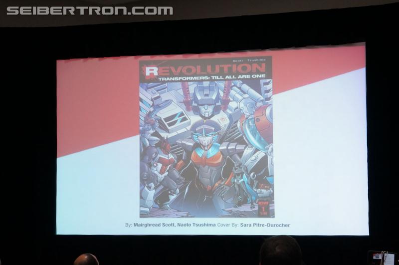 SDCC 2016: "IDW and Hasbro: The Revolution is Now" Gallery - Transformers Event: DSC02361