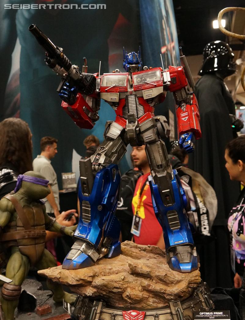 Transformers News: San Diego Comic Con Transformers Prime1 Studios Optimus Prime Gallery AND Video #SDCC #HasbroSDCC