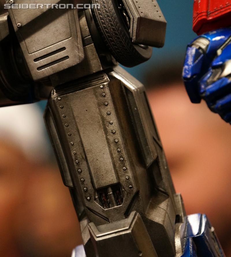 SDCC 2016: Prime 1 Studio Optimus Prime at Sideshow - Transformers Event: DSC02398a