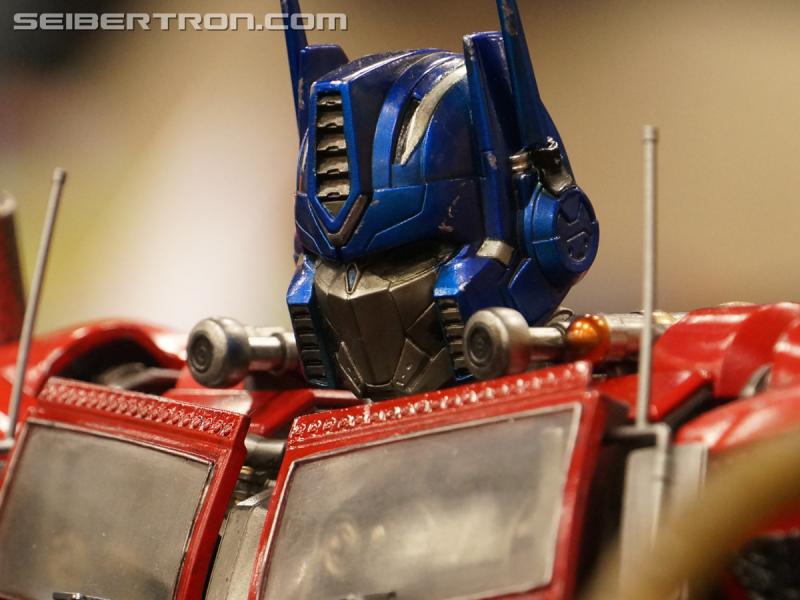 Transformers News: San Diego Comic Con Transformers Prime1 Studios Optimus Prime Gallery AND Video #SDCC #HasbroSDCC