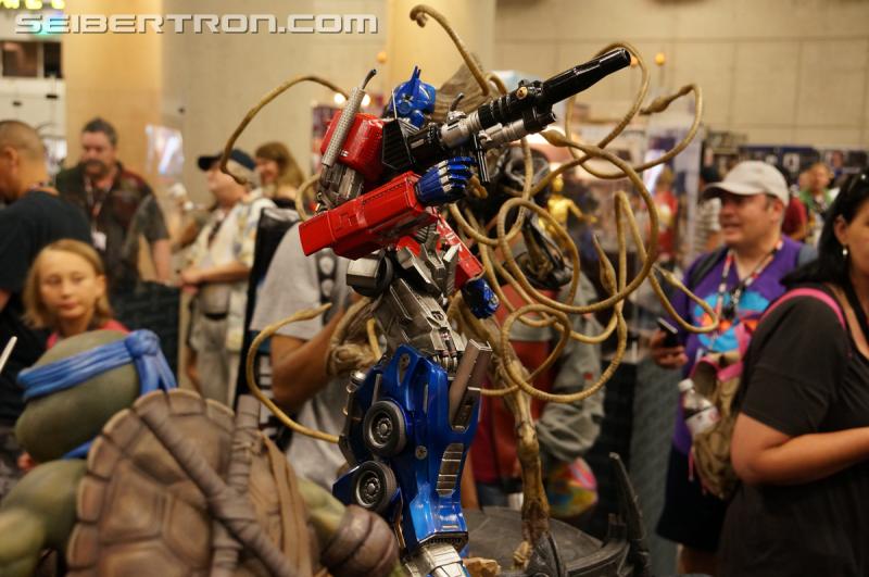 SDCC 2016 - Prime 1 Studio Optimus Prime at Sideshow