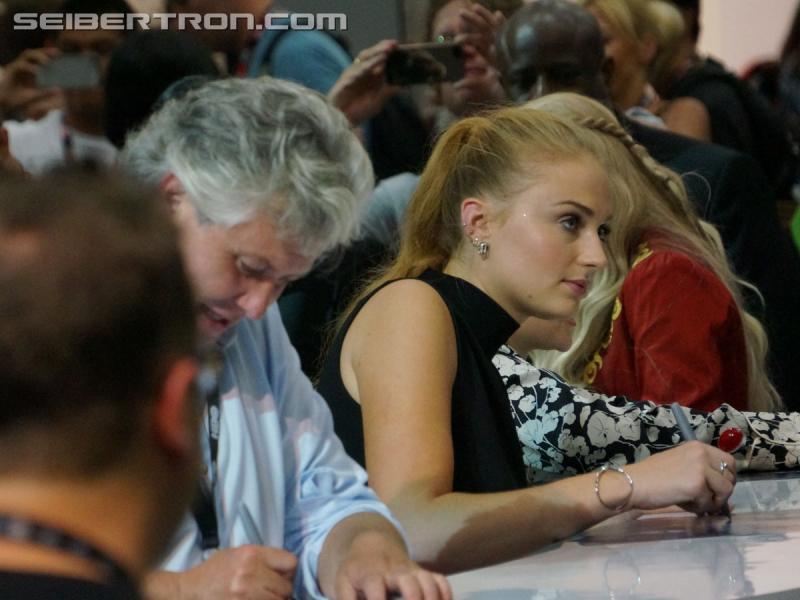 SDCC 2016: Game of Thrones Cast - Transformers Event: Game Of Thrones Cast At Sdcc 2016 065