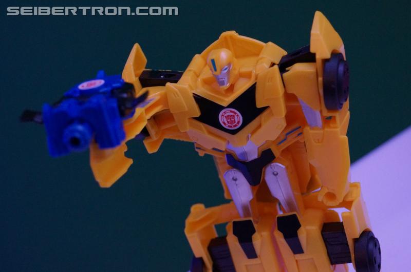 NYCC 2016: Robots In Disguise: Combiner Force - Transformers Event: DSC03695