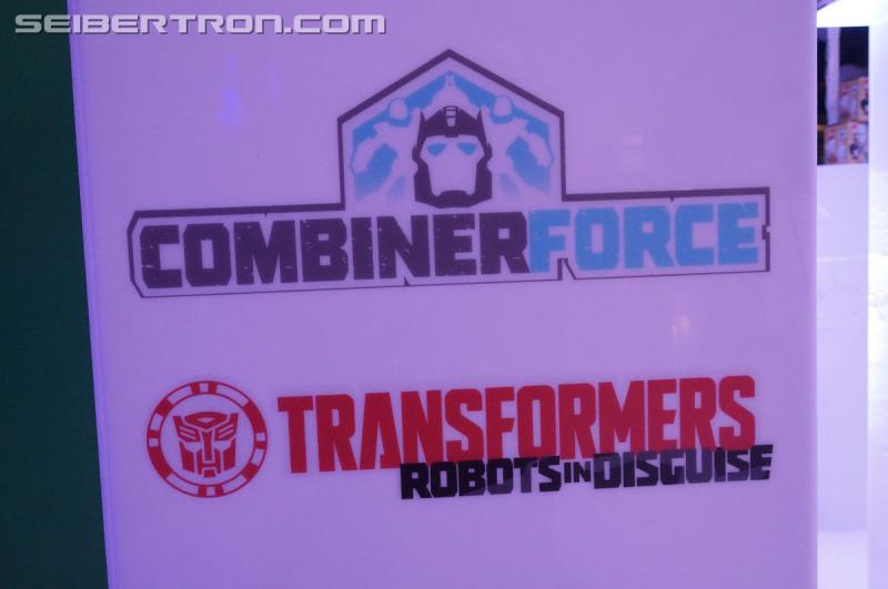 NYCC 2016 - Robots In Disguise: Combiner Force