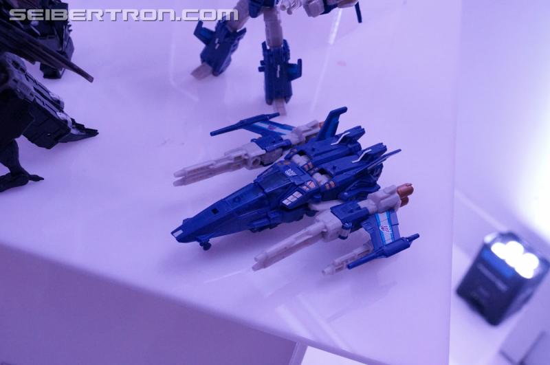 NYCC 2016 - Generations Titans Return Deluxe Class