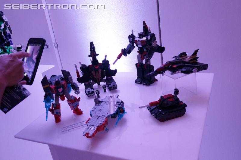 NYCC 2016: Titans Return Sky Shadow and Broadside - Transformers Event: DSC03551