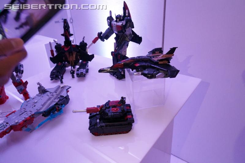 NYCC 2016: Titans Return Sky Shadow and Broadside - Transformers Event: DSC03552