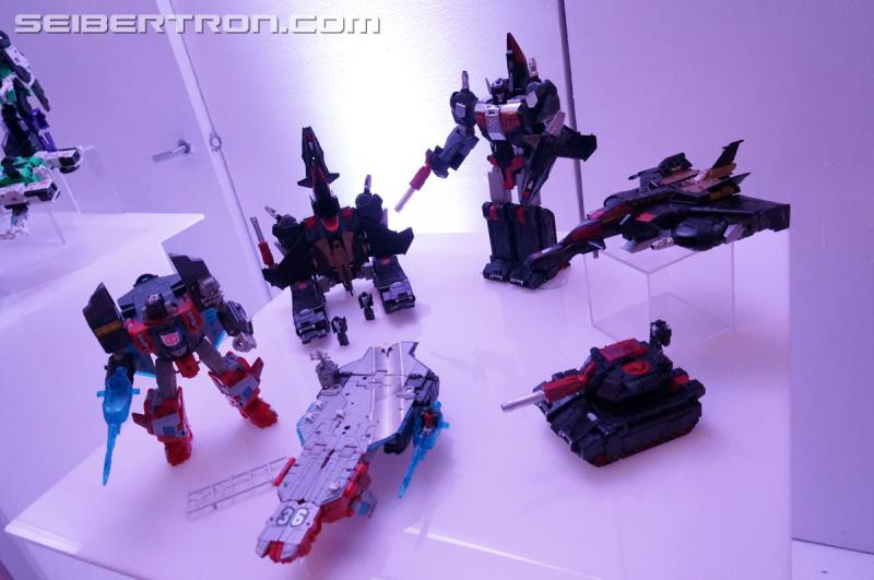 NYCC 2016: Titans Return Sky Shadow and Broadside - Transformers Event: DSC03553