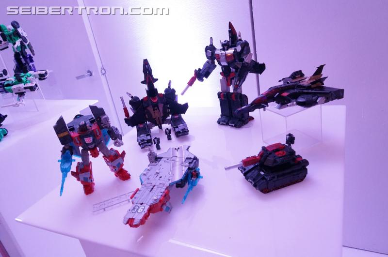 NYCC 2016: Titans Return Sky Shadow and Broadside - Transformers Event: DSC03568